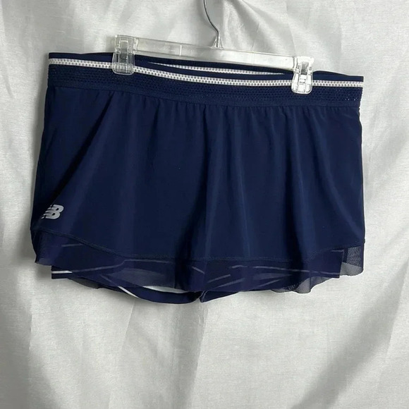 NEW BALANCE BLUE  WITH WHITE STRIPES NWT XL TOURNAMENT SKORT - Picture 2 of 16
